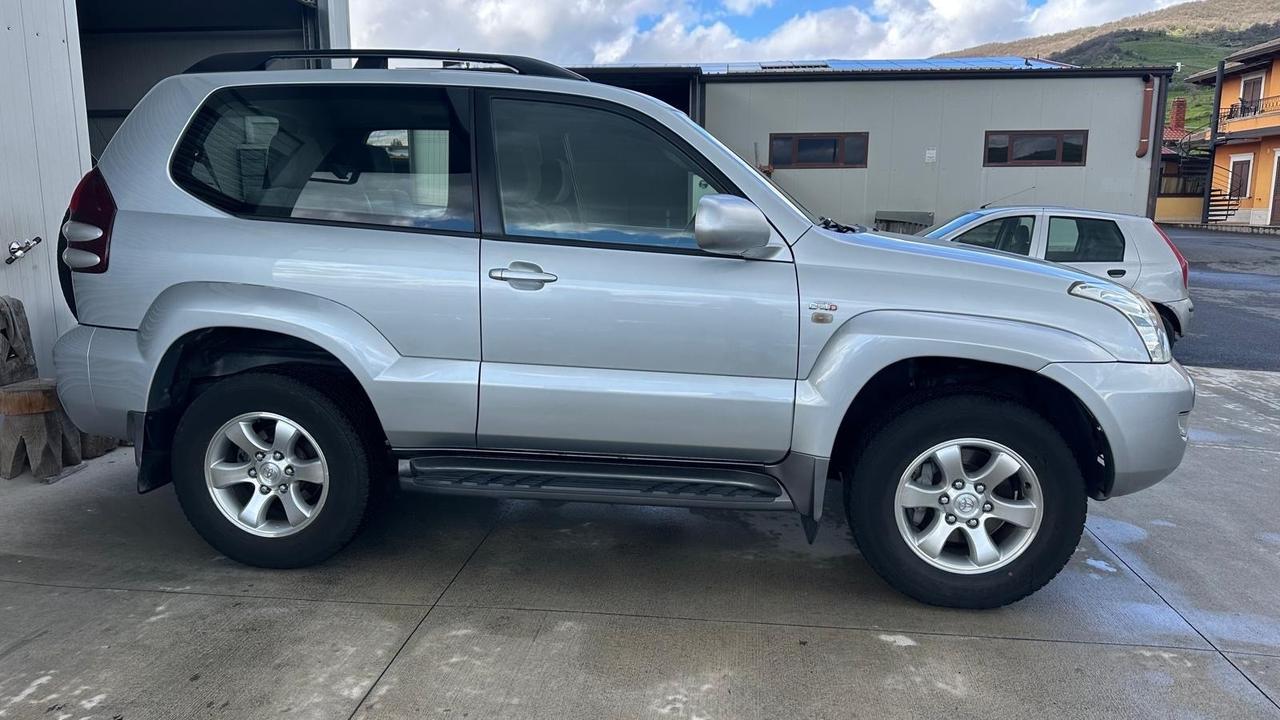 Toyota Land Cruiser 3.0 D-4D 16V cat 3 porte Sol