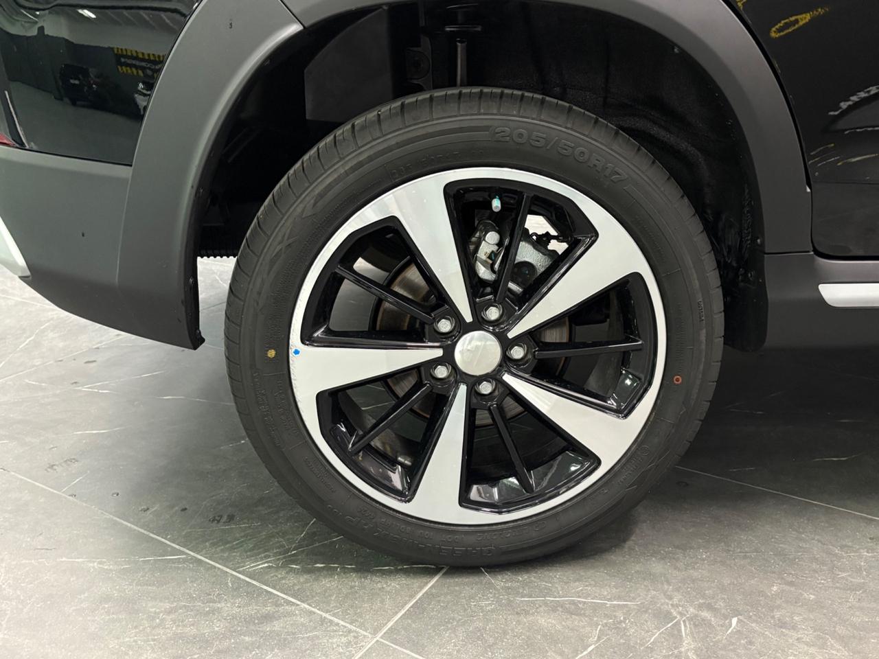 Dr 3.0 1.5L CVT GPL*BLACK*