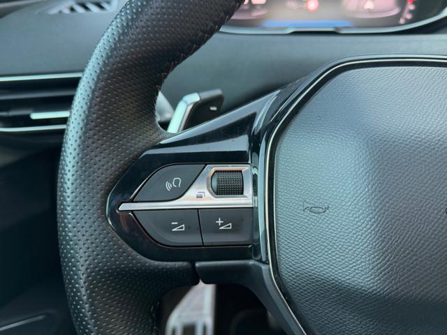 PEUGEOT 3008 HDi 130CV GT AUTO+TETTO APRIB+PELLE+18+RCAM+2PDC