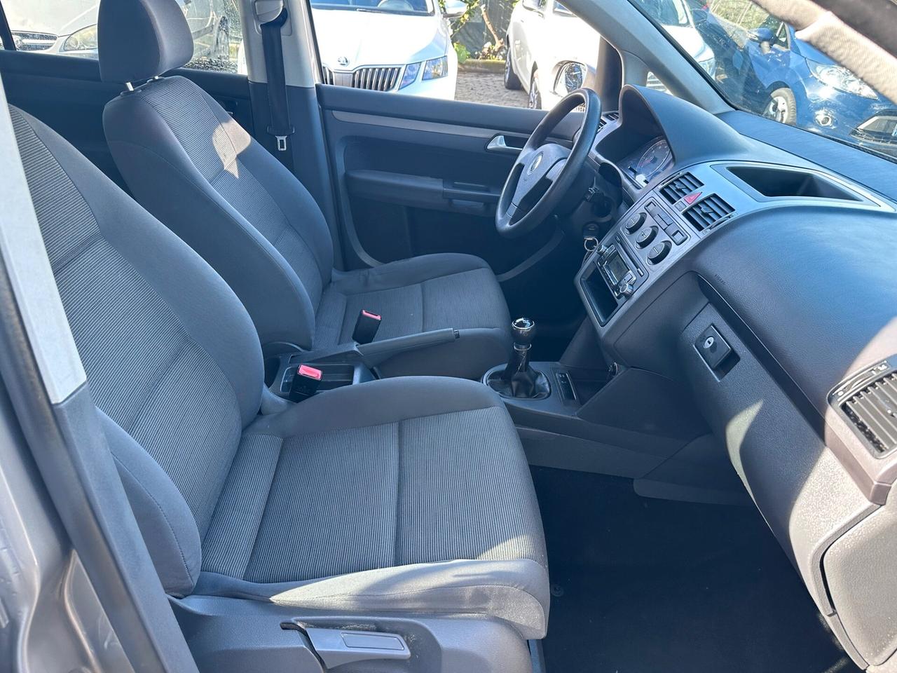 Volkswagen Touran 2.0 Trendline Ecofuel* 7POSTI