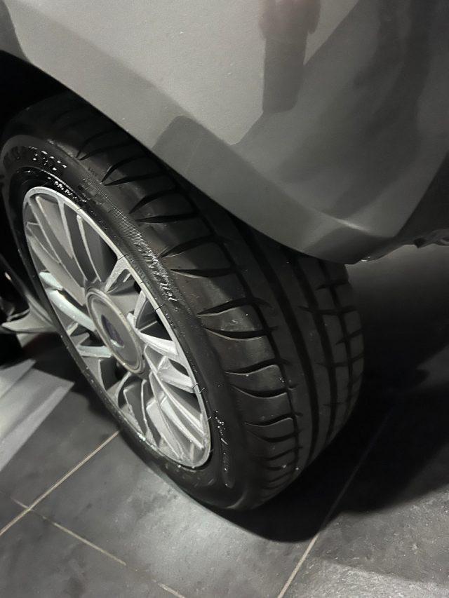 LANCIA Ypsilon 1.3 MJT 16V 95 CV 5 porte S&S Gold