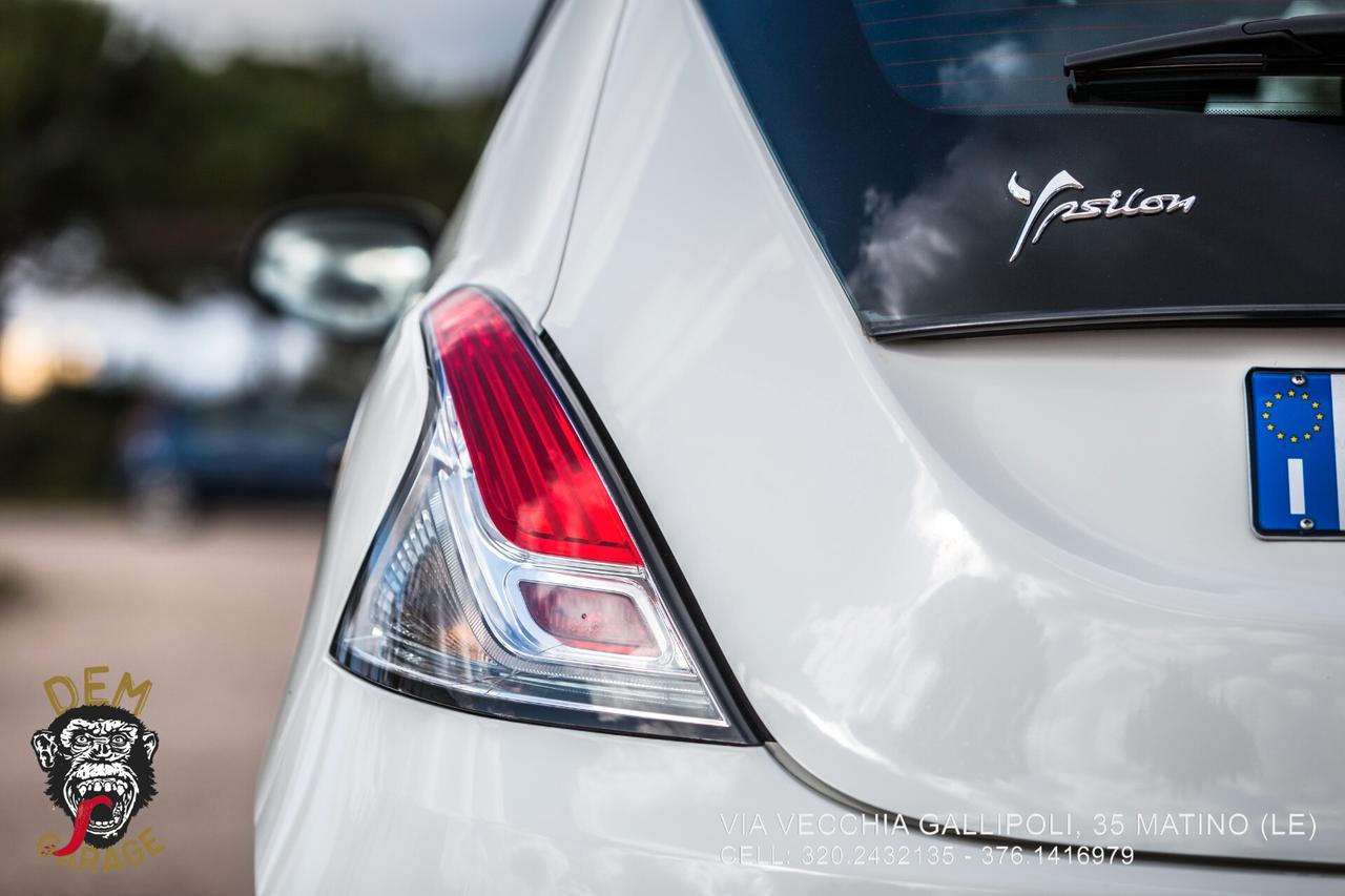 Lancia Ypsilon 1.2 69 CV 5 porte Elefantino Blu