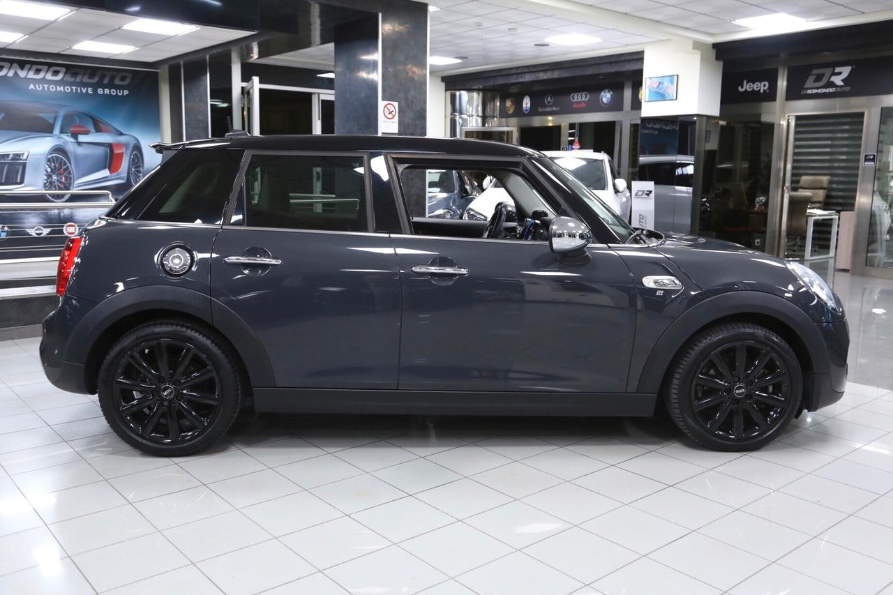 Mini 2.0 Cooper SD 5 porte auto