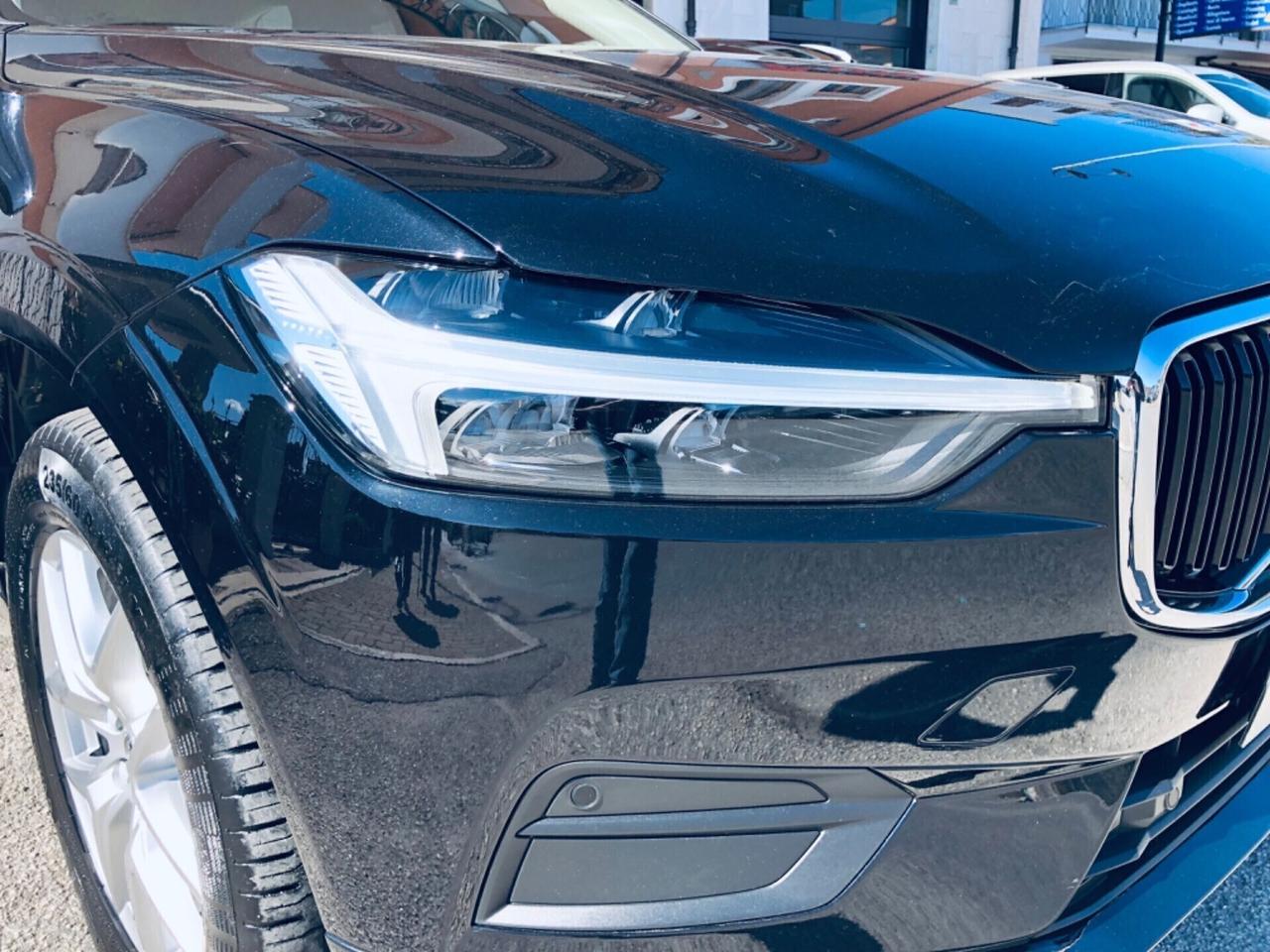 Volvo XC60 B4 D HYRBID AWD 80MILAKM NERA