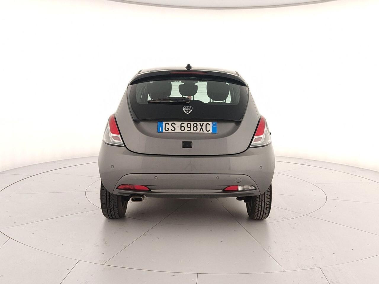 Lancia Ypsilon 1.0 FireFly 5 porte S&S Hybrid Platino