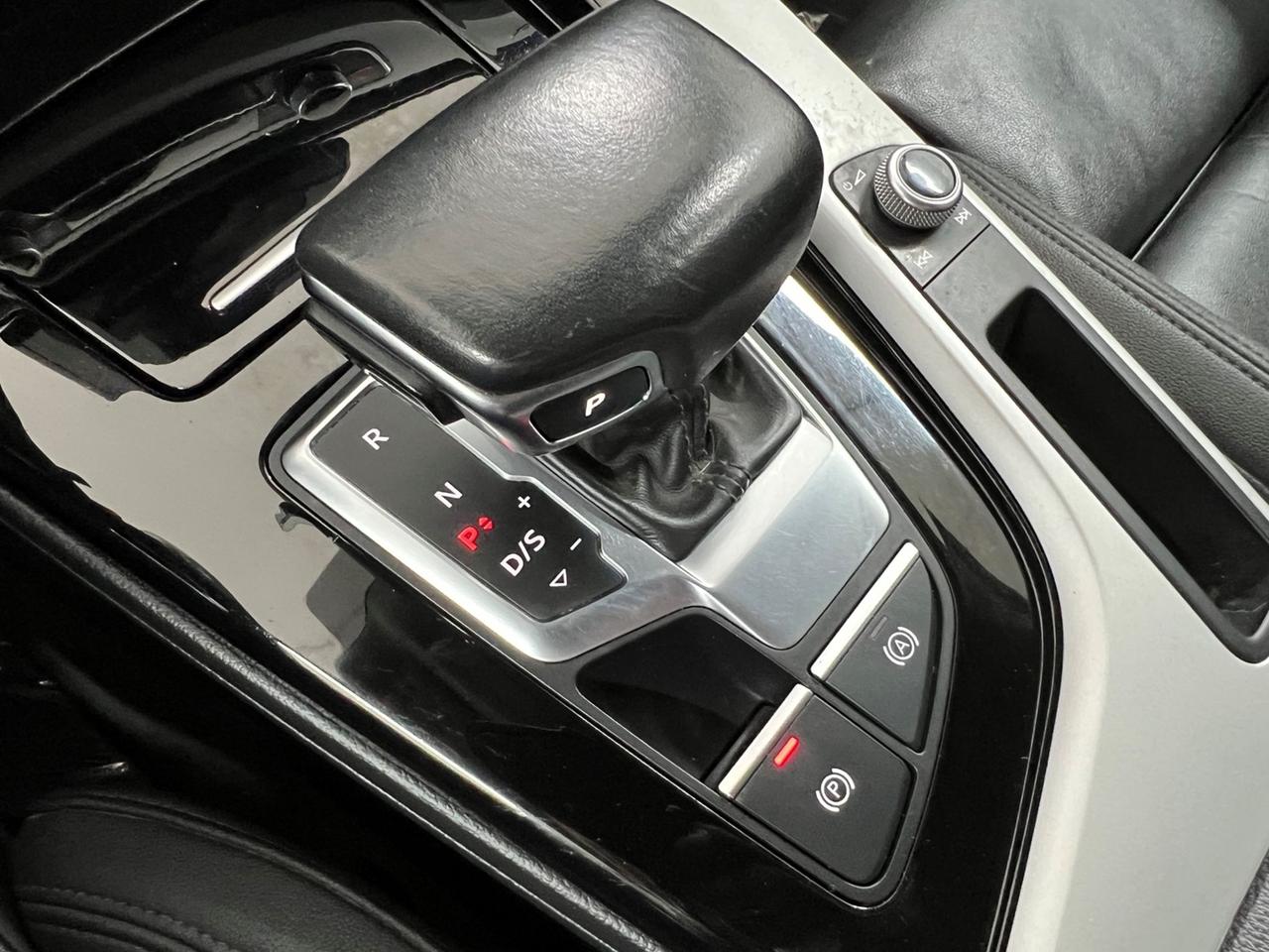 AUDI A4 V 2019 Allroad Quattro A4 Allroad 40 2.0 tdi mhev Identity Contrast quattro 204cv s-tronic