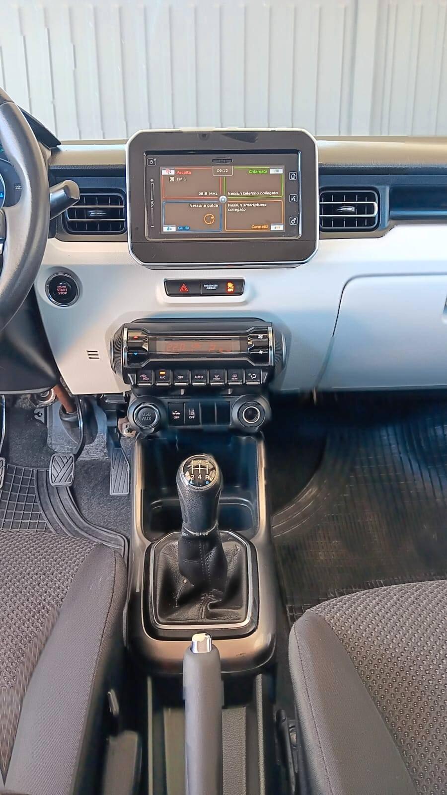 Suzuki Ignis 1.2 Dualjet Top