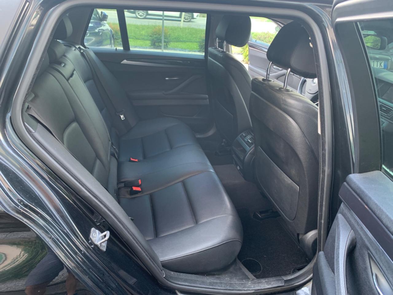 Bmw 520 520d xDrive Touring Luxury