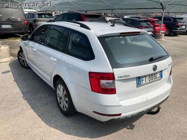 SKODA Octavia Wagon 2.0tdi 150cv Executive dsg - FT888CJ