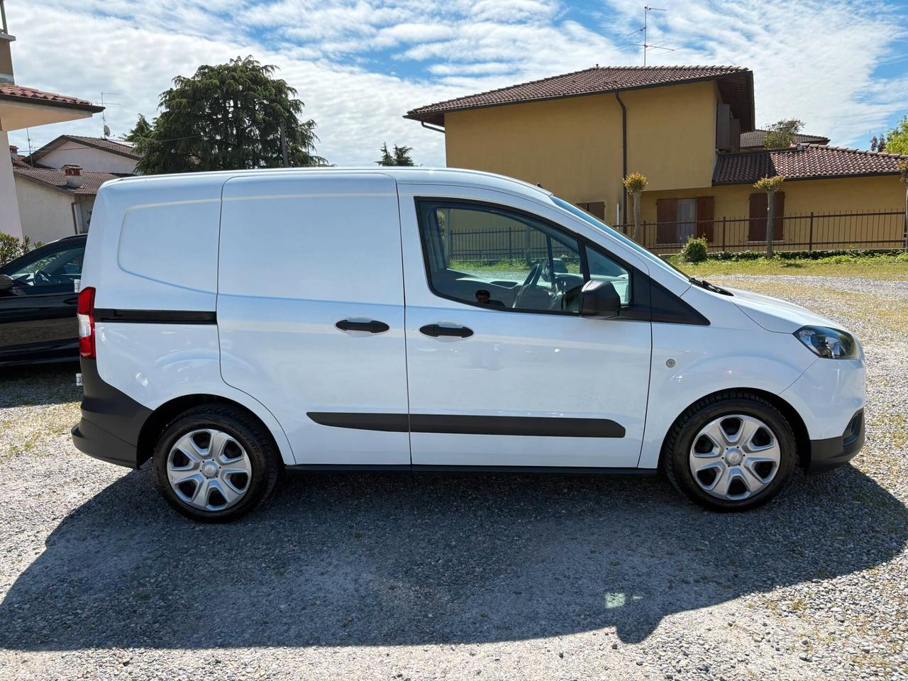 Ford Transit Courier 1.5 TDCi 100CV Van Trend 2022