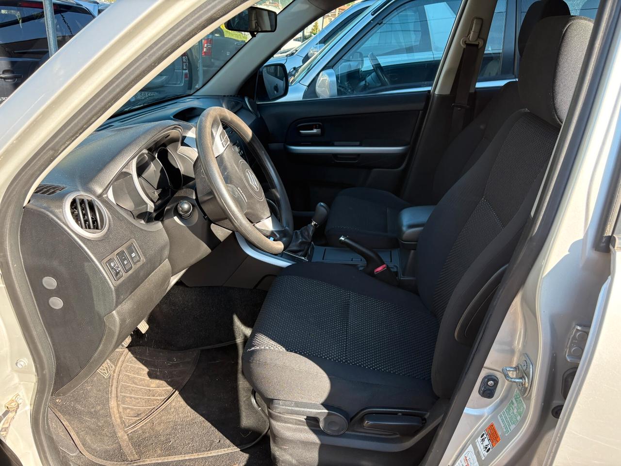 Suzuki Grand Vitara 1.9 DDiS 5 porte