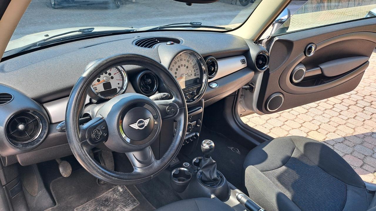Mini 1.6 16V Cooper D