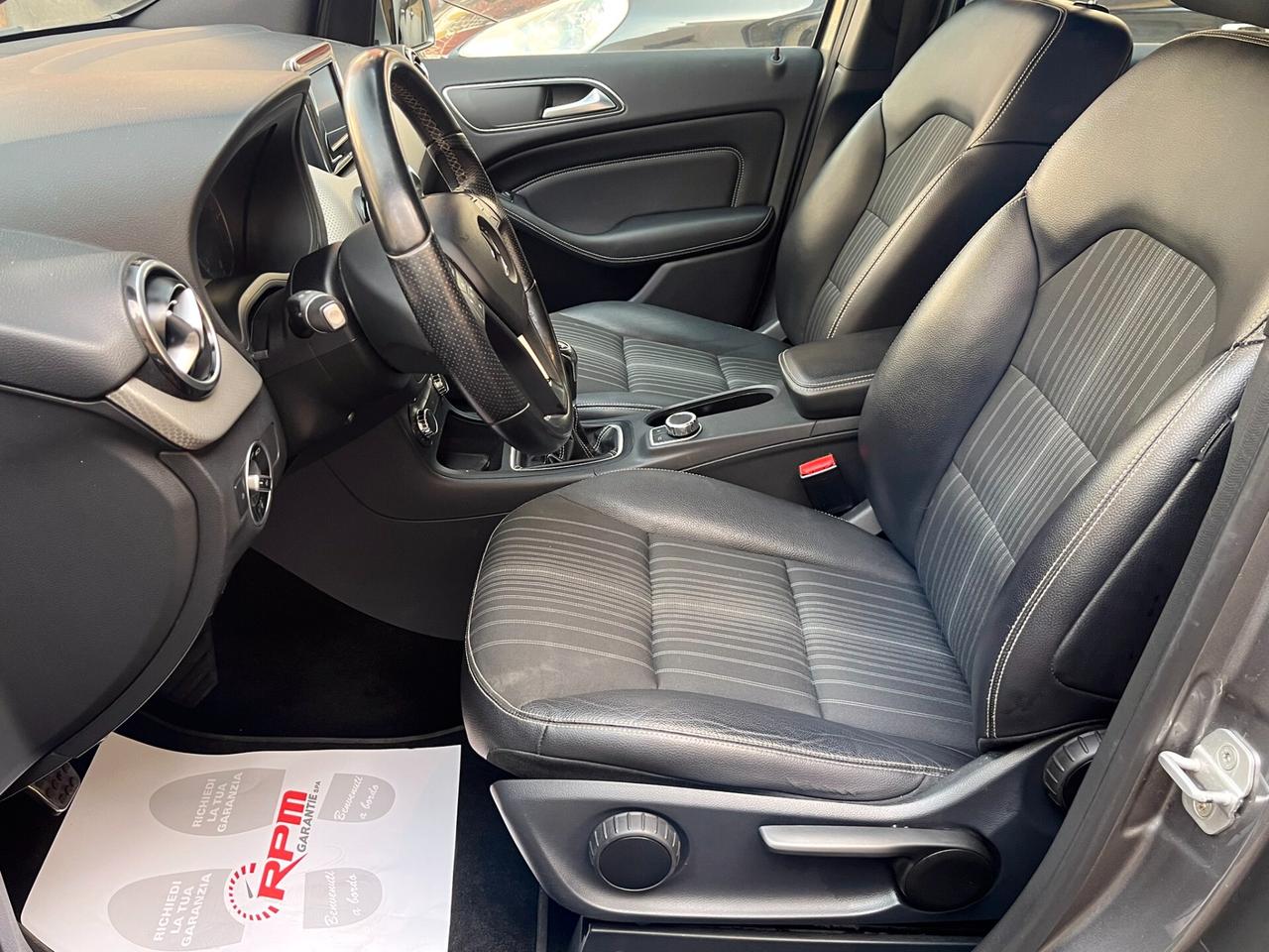 Mercedes-benz B 180 CDI BlueEFFICIENCY Premium