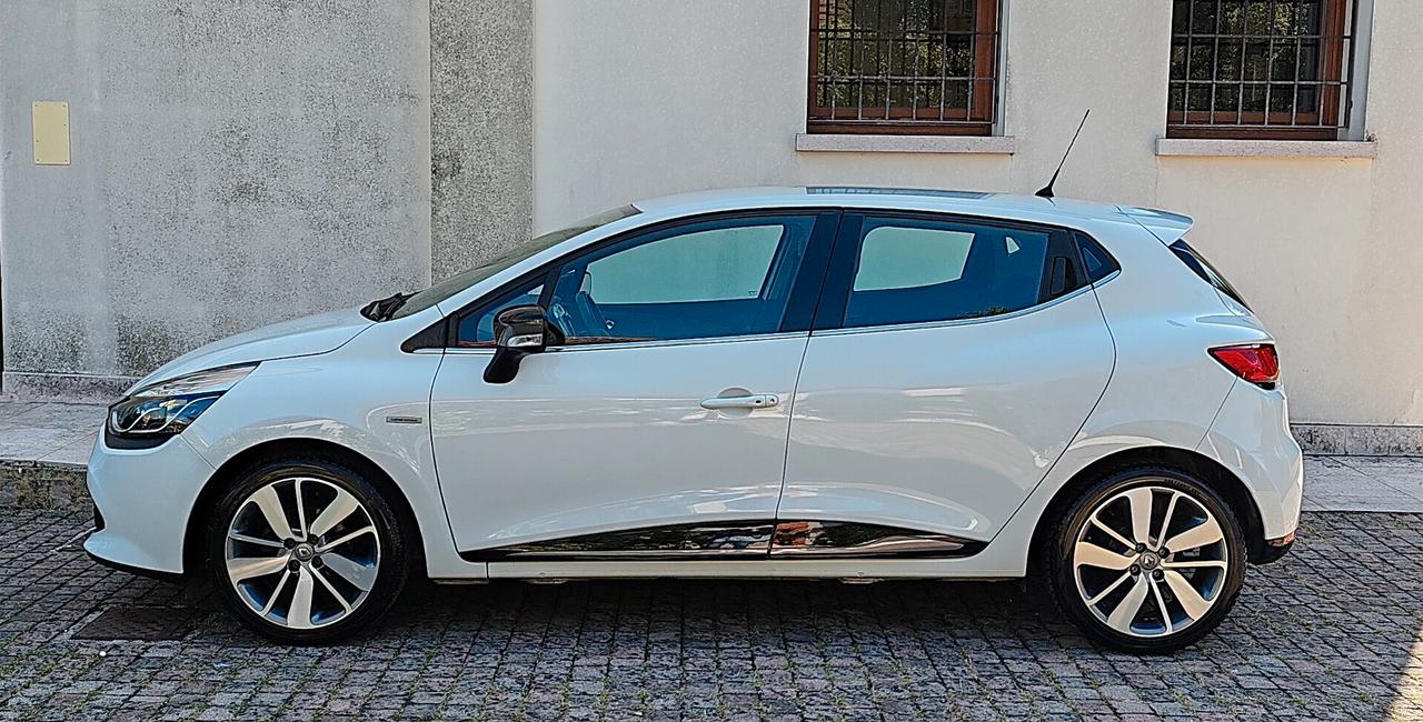 Renault Clio TCe 12V 90CV 5 porte Costume National