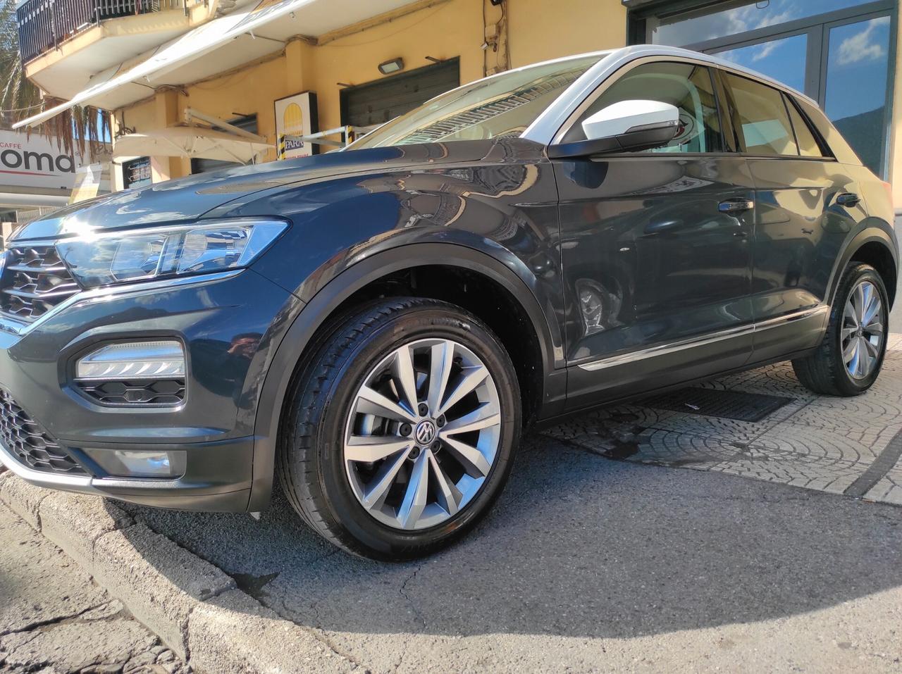 Volkswagen T-Roc 1.6 Tdi 2019 NavSensCruisTettoBianco