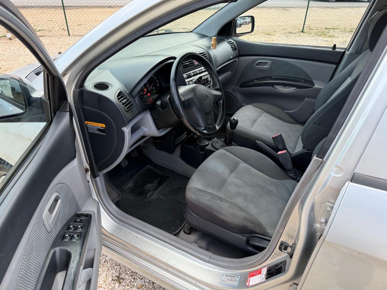 Kia Picanto 1.0 benzina