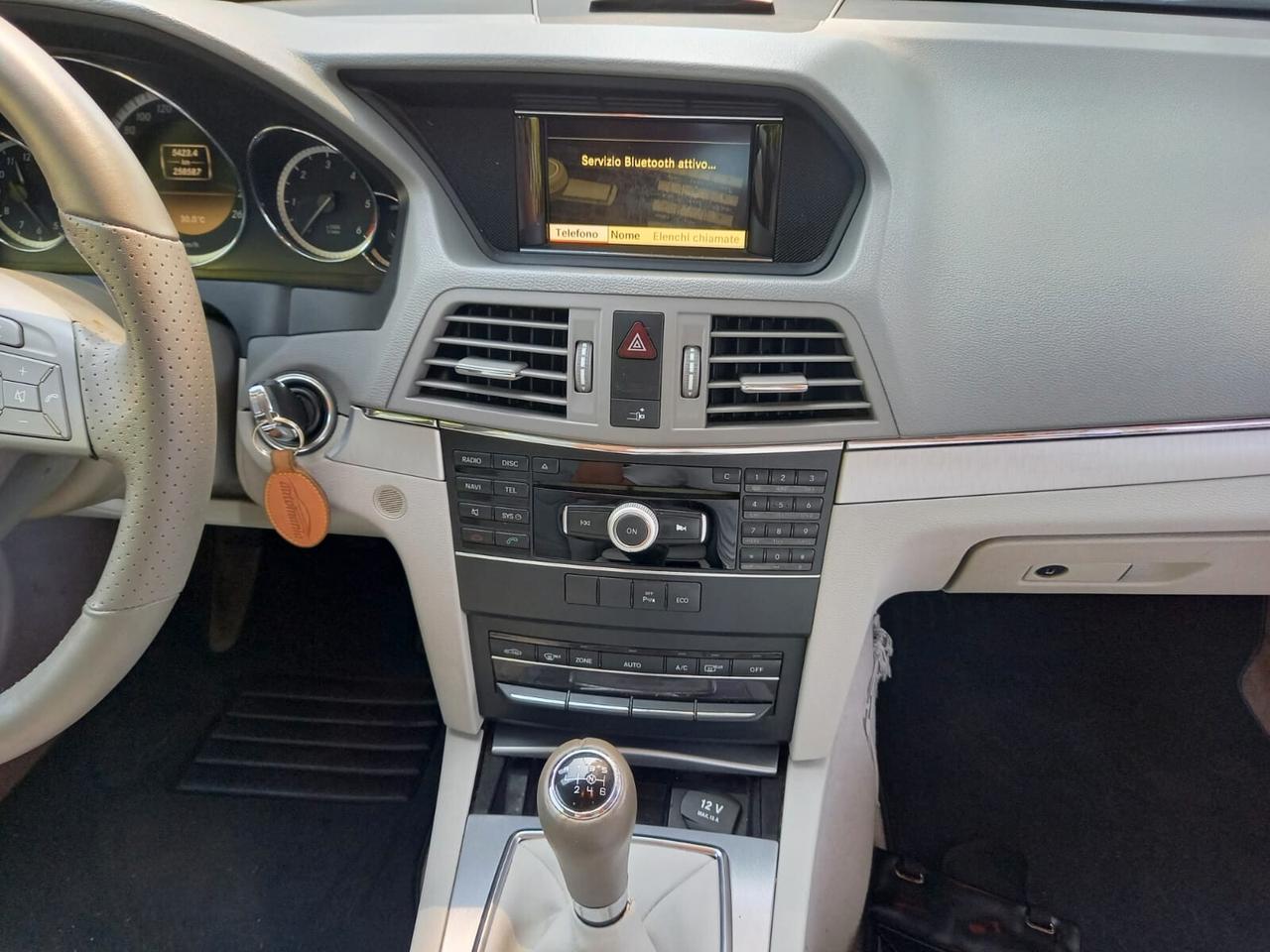 Mercedes-benz classe E Coupè EURO 5 220 CDI MANUALE