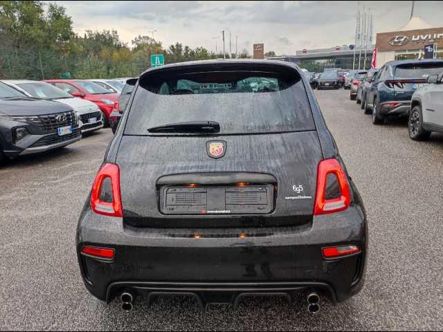 Abarth 695 - 695 1.4 t-jet 180cv auto