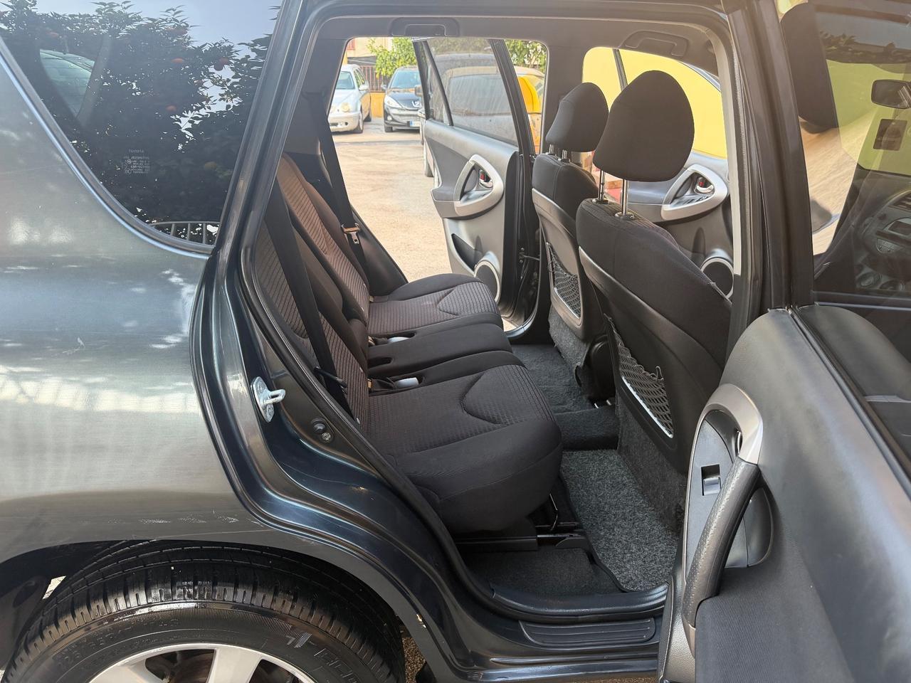 Toyota RAV 4 RAV4 Crossover 2.2 D-4D 136 CV DPF Sol