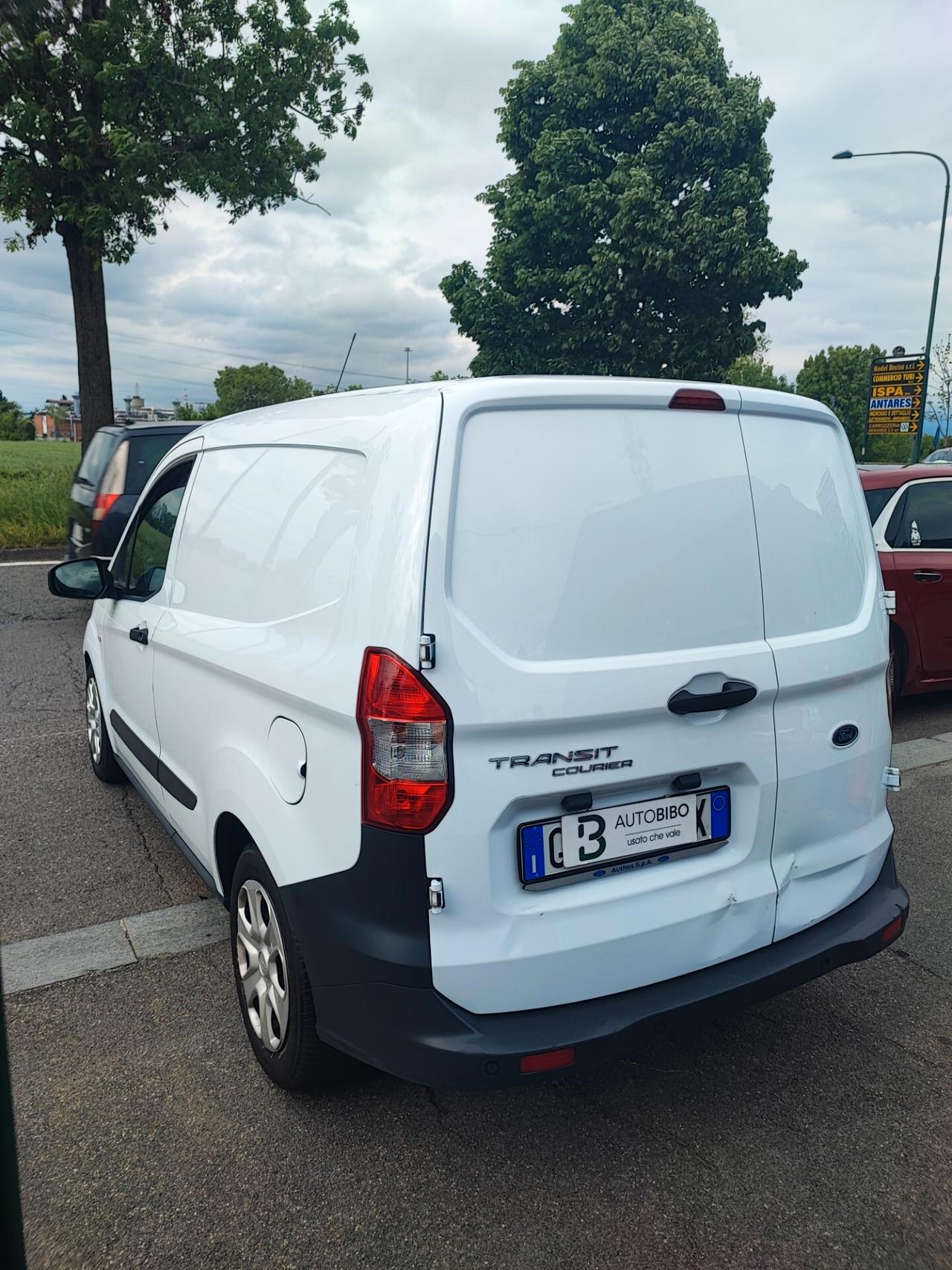 Ford Transit Courier 1.5 TDCi 100CV Van Titanium