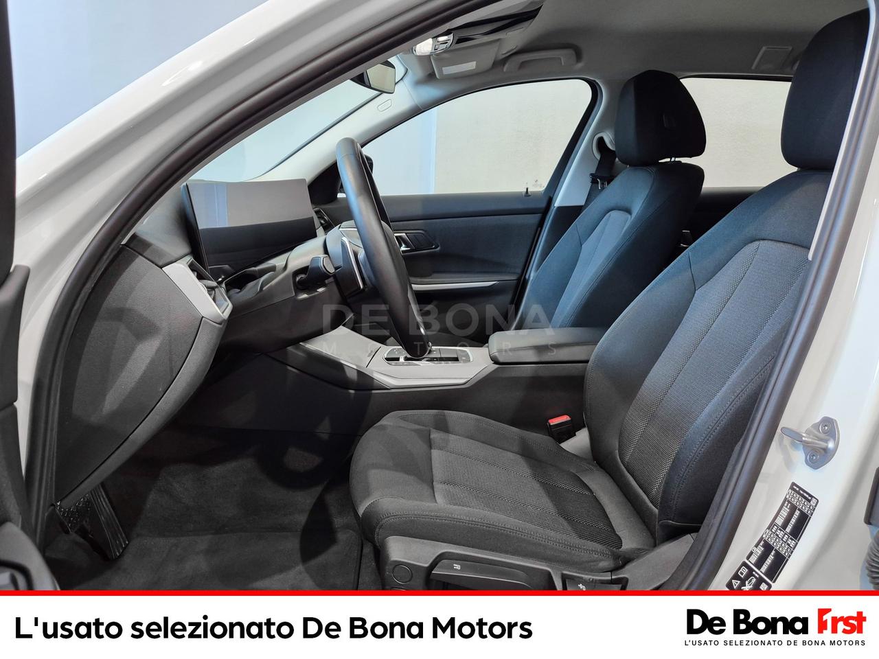 BMW Serie 3 320d touring mhev 48v xdrive auto