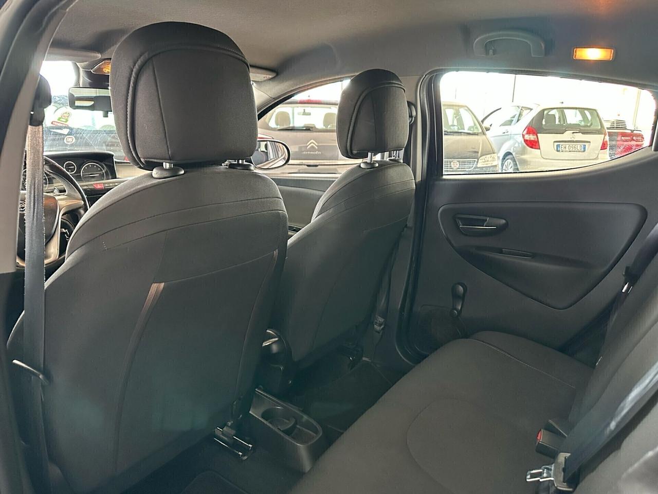 Lancia Ypsilon 1.2 69 CV 5 porte GPL Ecochic Gold