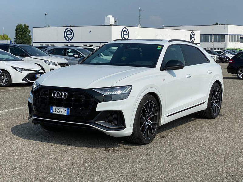 AUDI Q8 50 TDI MHEV 210kW quattro tiptronic Sport