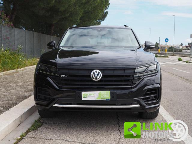 VOLKSWAGEN Touareg 3.0 V6 TDI 286 CV R-LINE