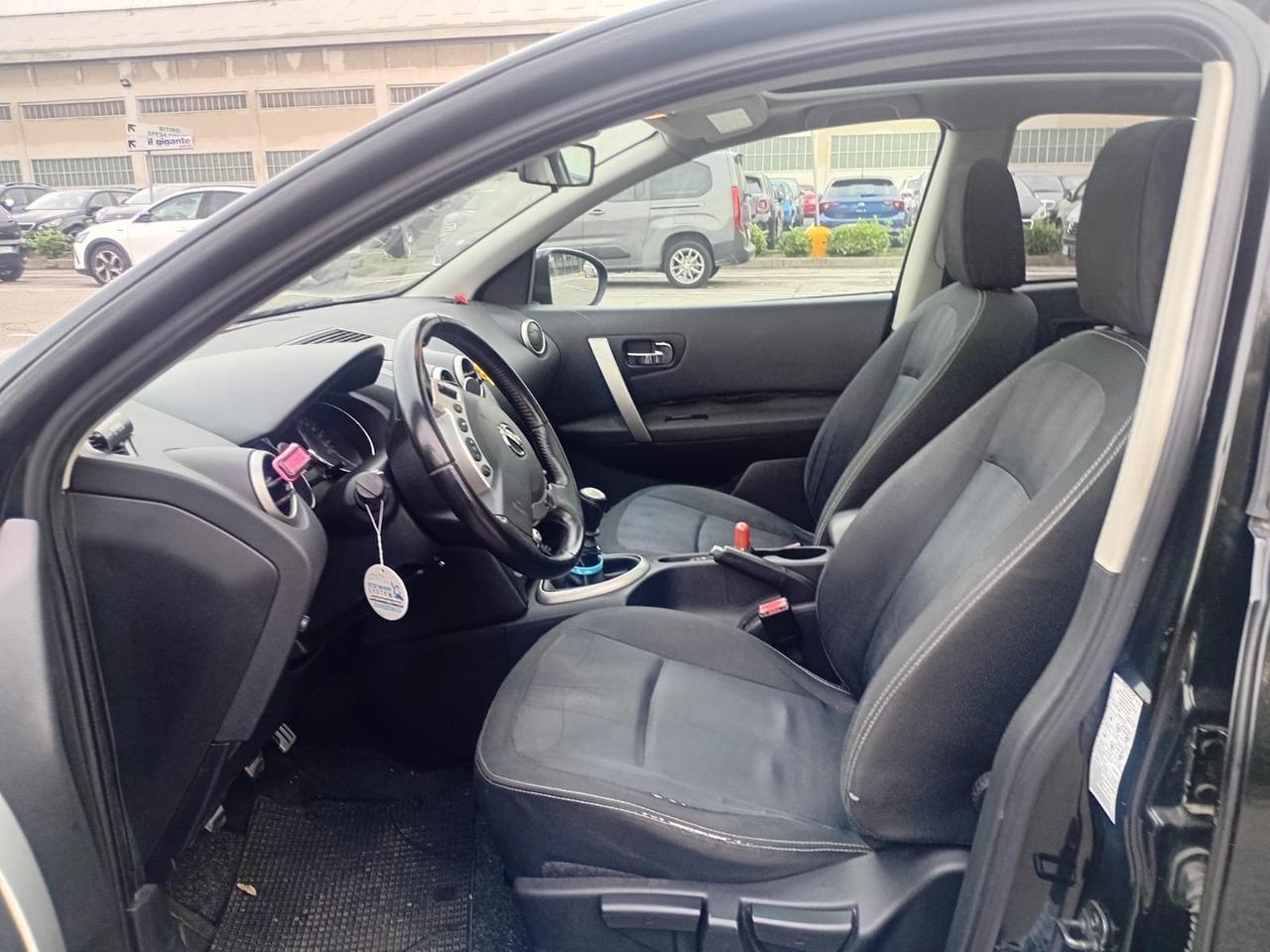 Nissan Qashqai 2.0 dCi DPF Tekna