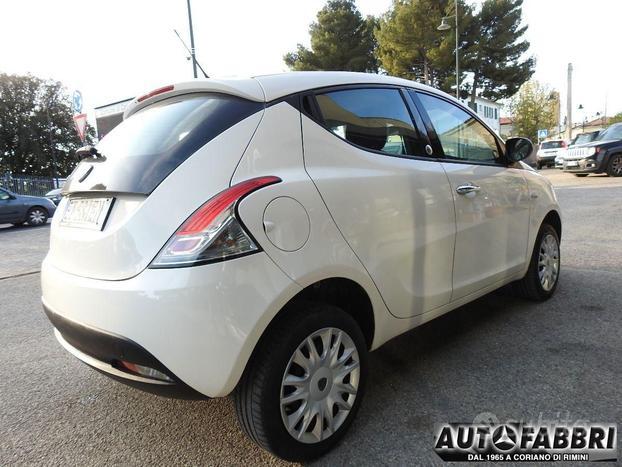 LANCIA - Ypsilon - 0.9 T.Air 85 CV 5 porte Metano