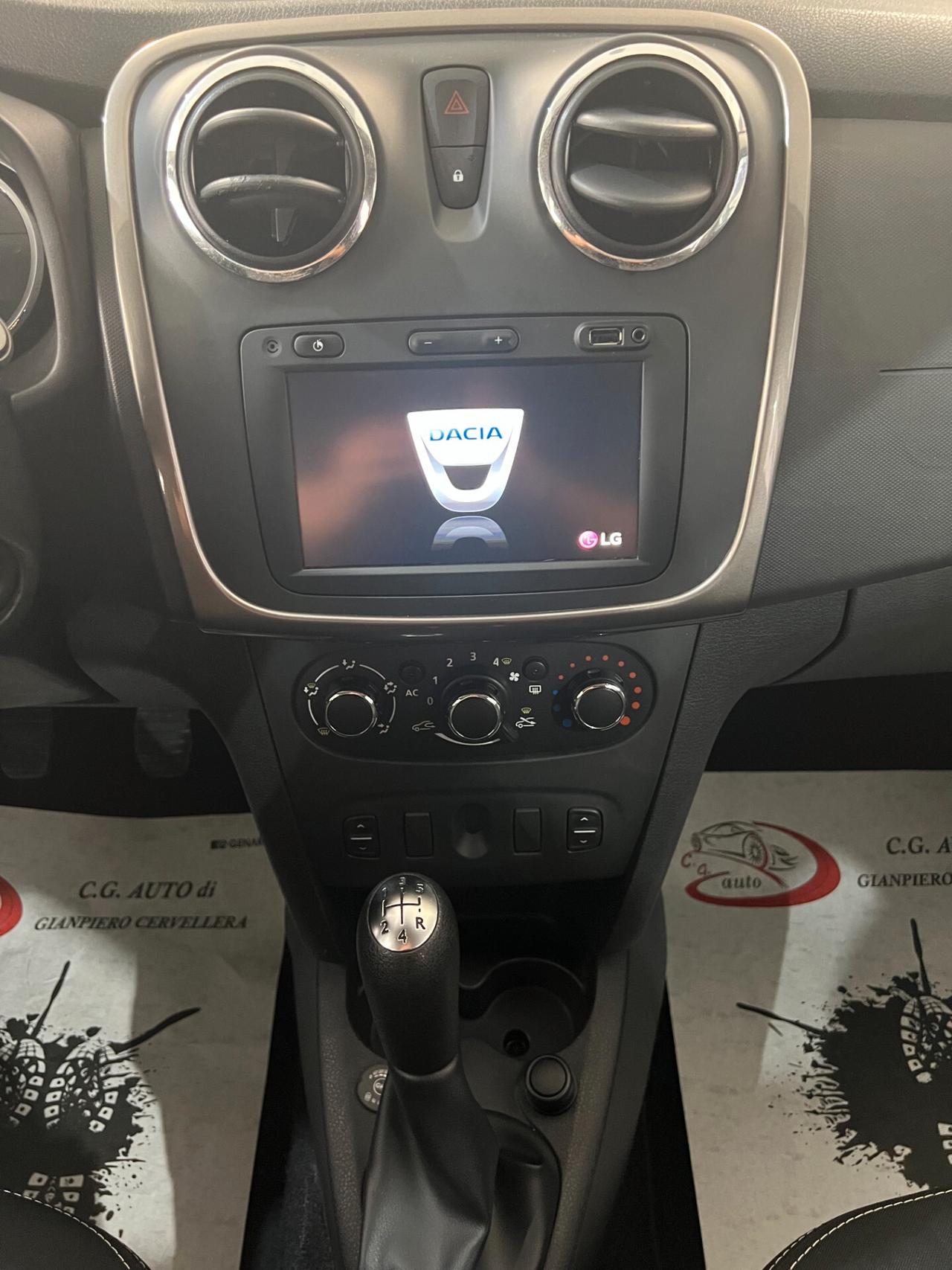 Dacia Sandero 1.2 75CV GPL - Lauréate - 2014