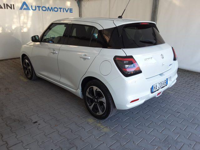 SUZUKI Swift 1.2 Hybrid CVT Top *solo 3.400 Km*