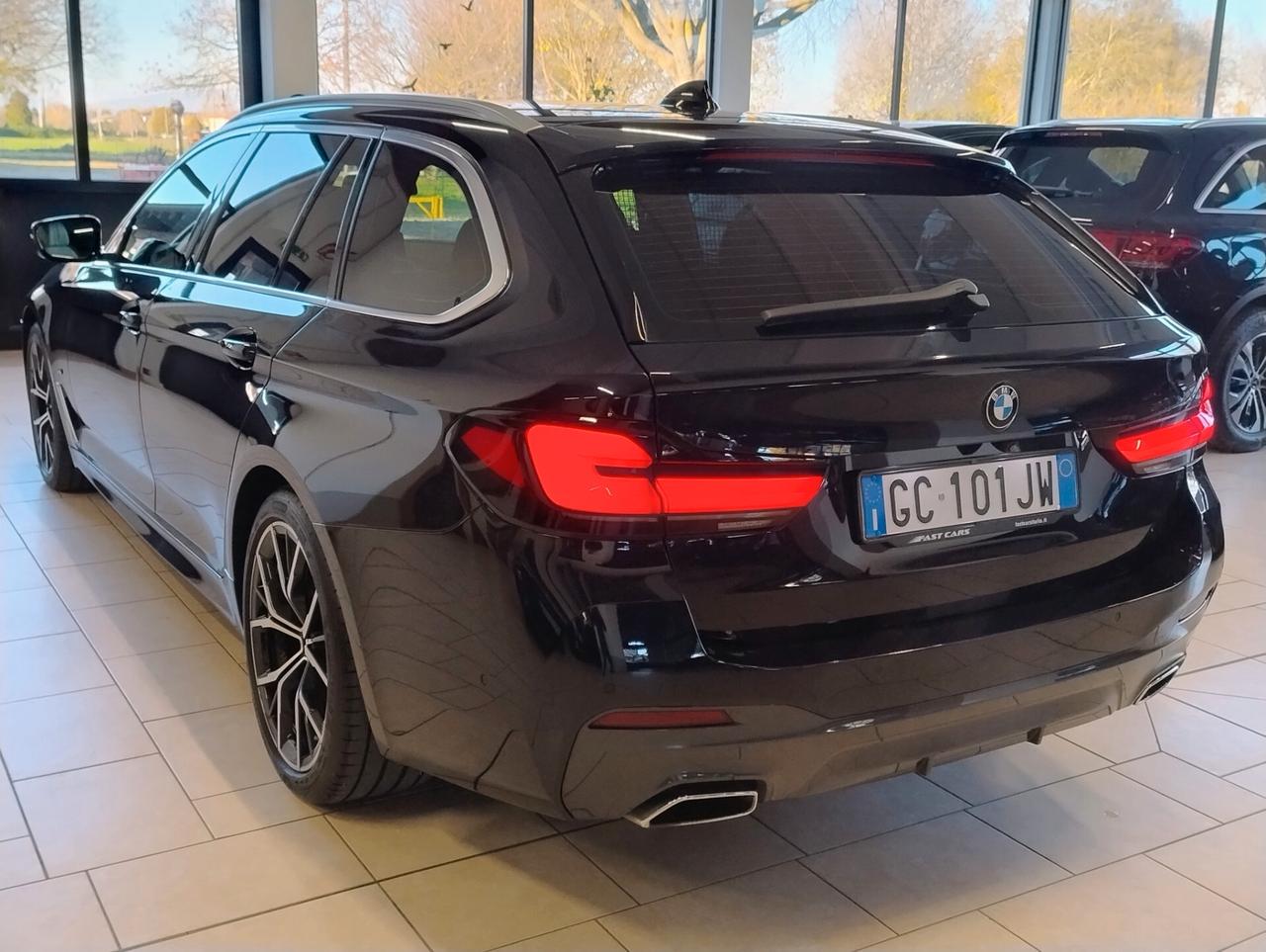 BMW 530d xDrive Touring MSPORT *COMFORT*LIVE*DRIVING