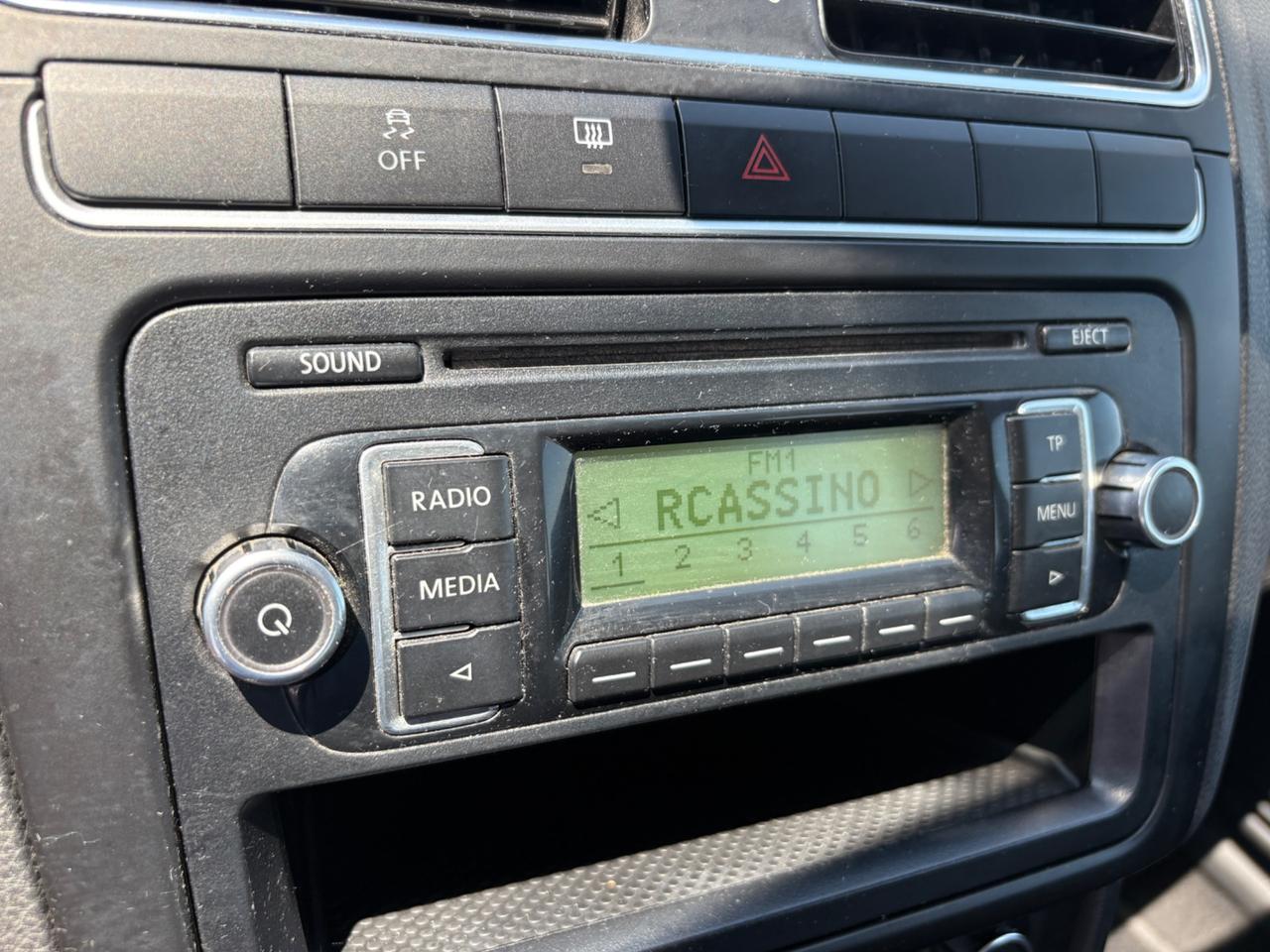 Volkswagen Polo 1.6 TDI 75CV” Highline”2010