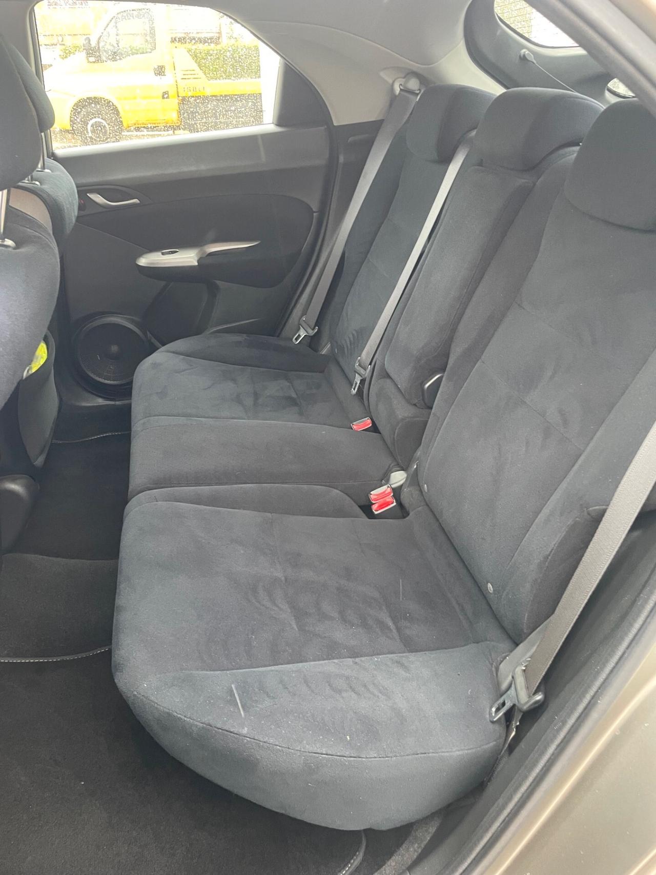 Honda Civic 1.8 i-VTEC 5p. Executive i-P