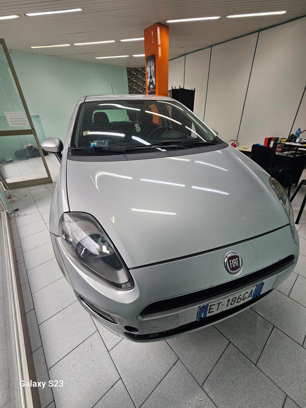 Fiat Punto 1.4 8V 5 porte Natural Power Street