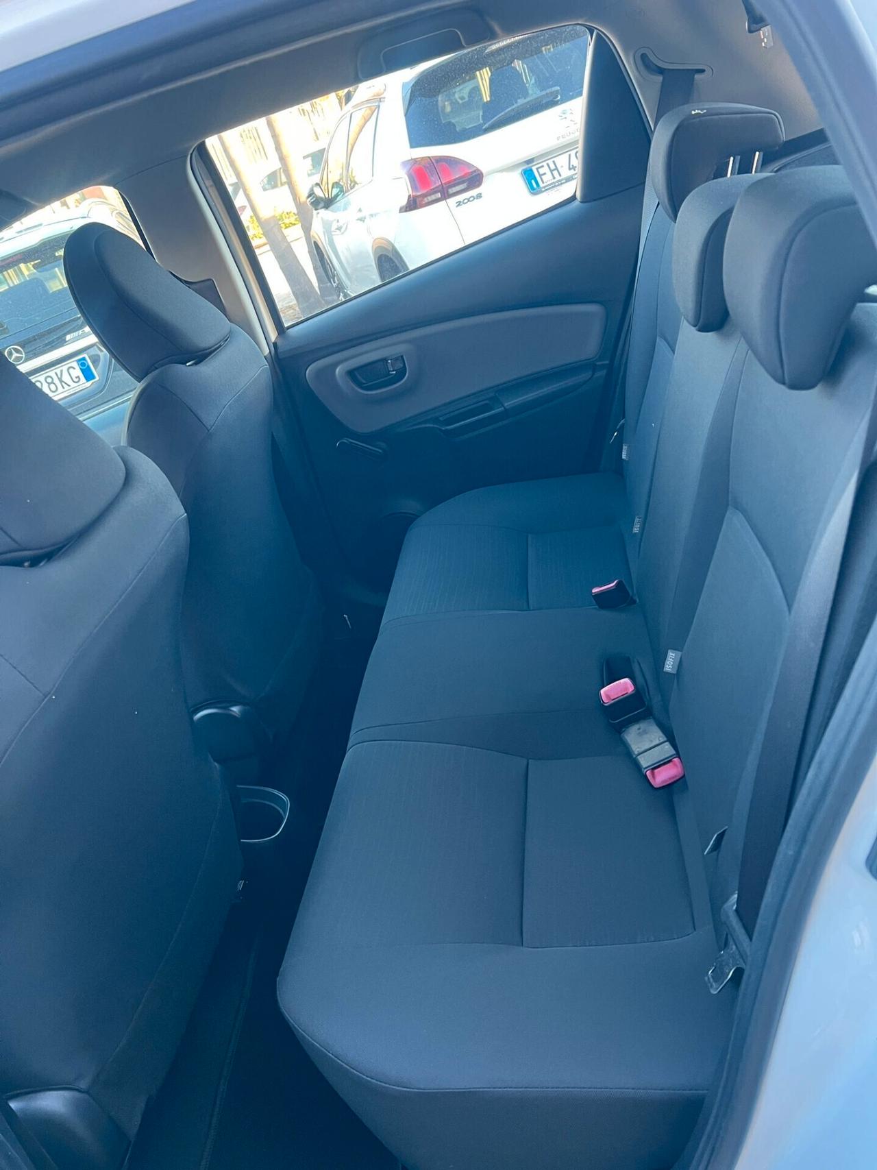 Toyota Yaris 1.4 D-4D 5 porte Lounge