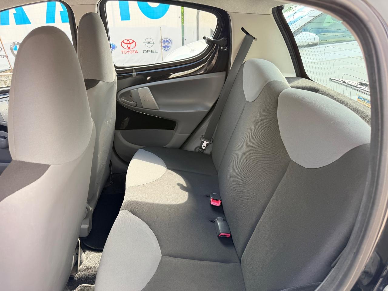 Peugeot 107 1.0 68CV 5 PORTE