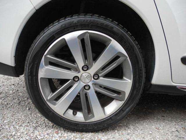 PEUGEOT 3008 BlueHDi 120cv S&S "Modello Speciale" - DA VETRINA