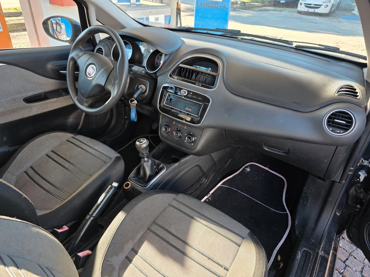 Fiat Punto Evo 1.4 3 porte Dynamic con 186.000km Neopatentati ok