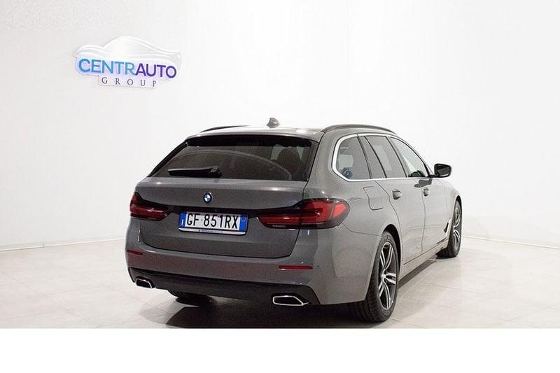 BMW Serie 5 520d 48V xDrive Touring Business