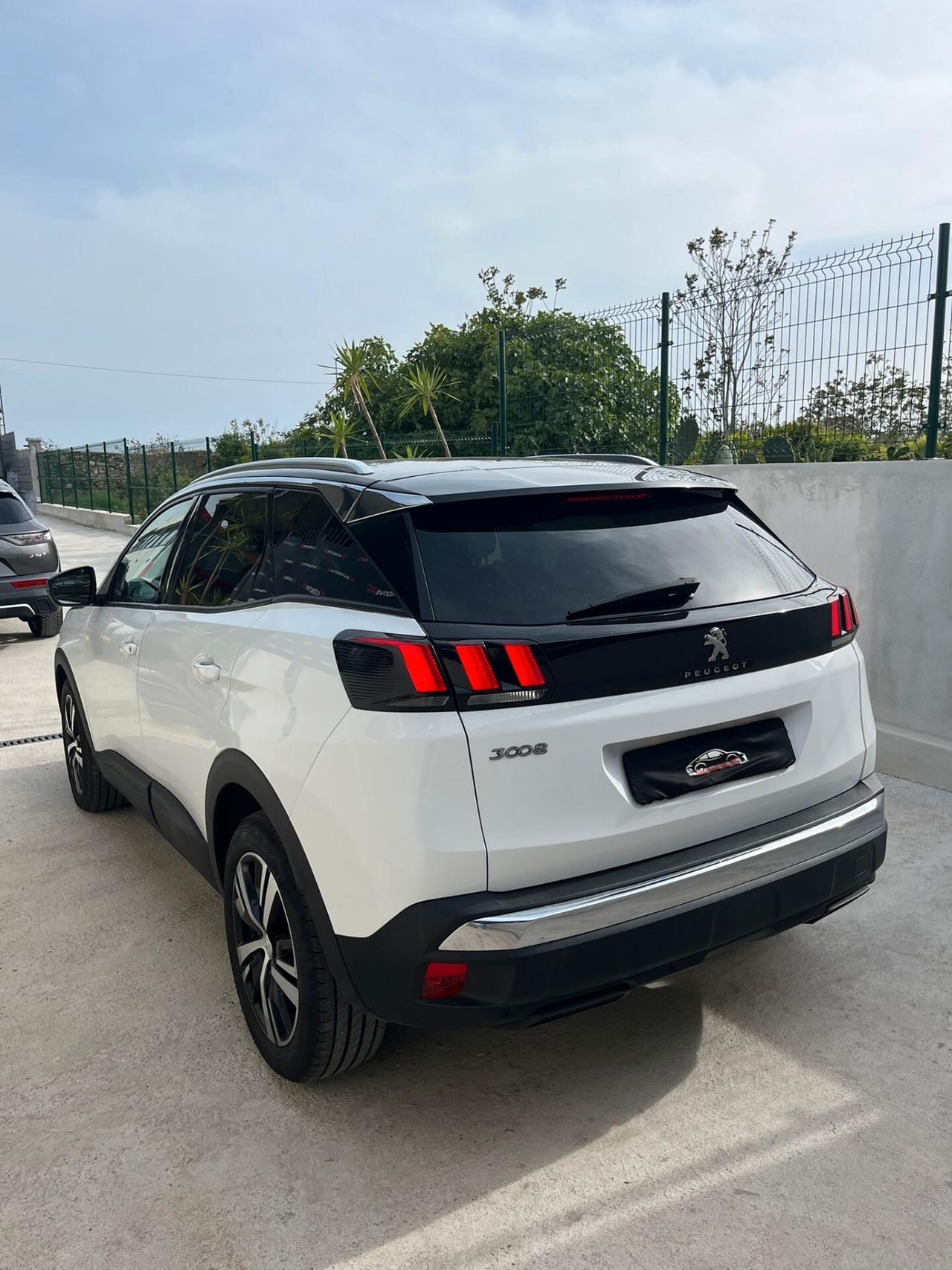 Peugeot 3008 BlueHDi 130 S&S EAT8 Business