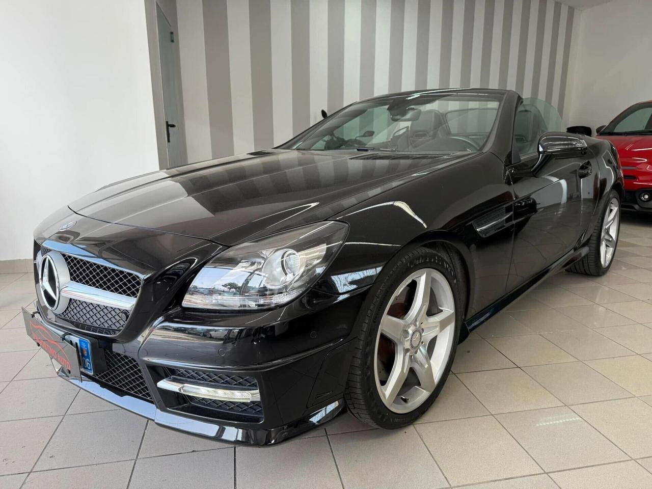 Mercedes-benz SLK 200 Premium AMG FULL SERVICE