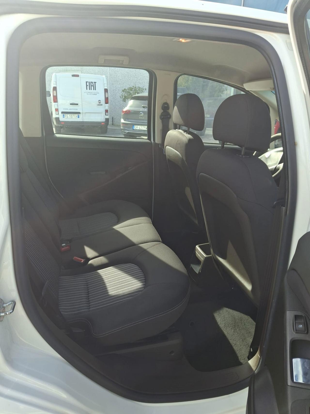 Lancia MUSA 1.3 Multijet 16V 90 CV Oro Plus