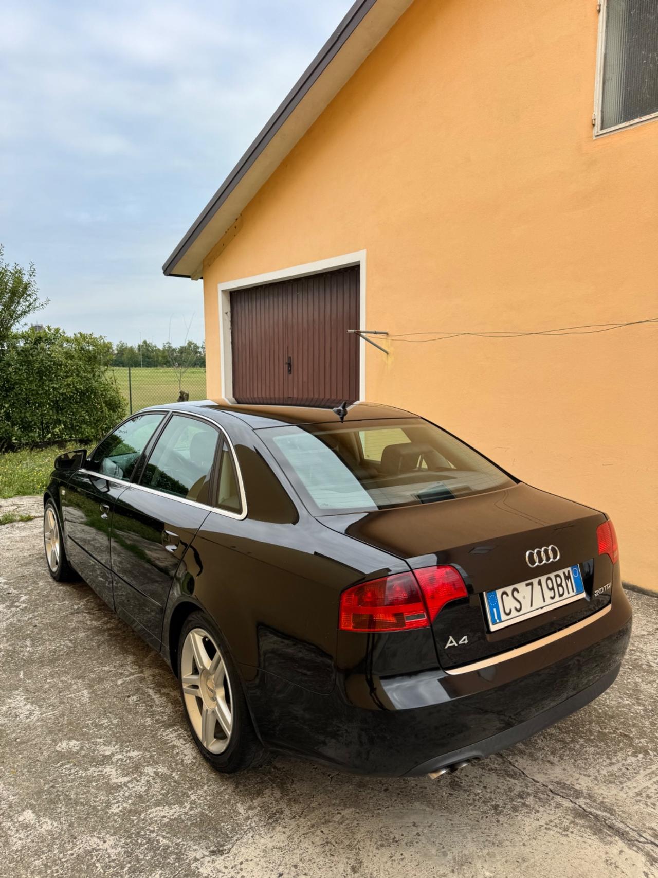 Audi A4 1.9 TDI/130 CV cat