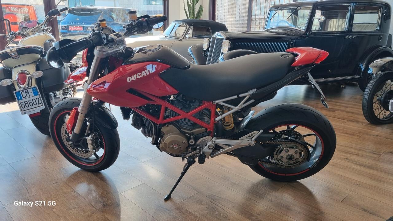 Ducati Hypermotard 1100 sport