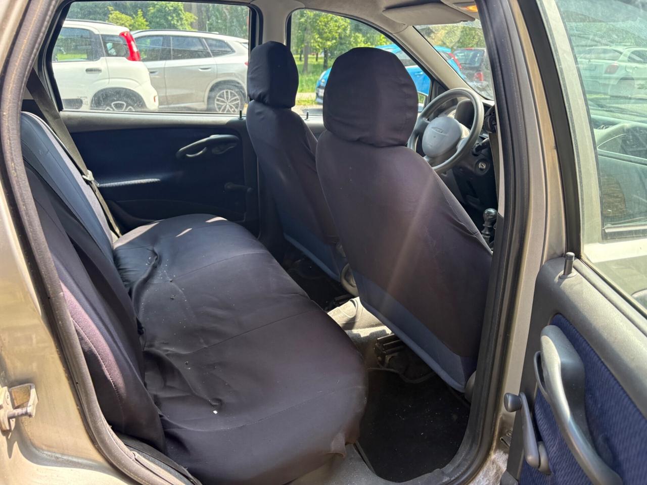 Fiat Punto 1.2i cat 5 porte EL