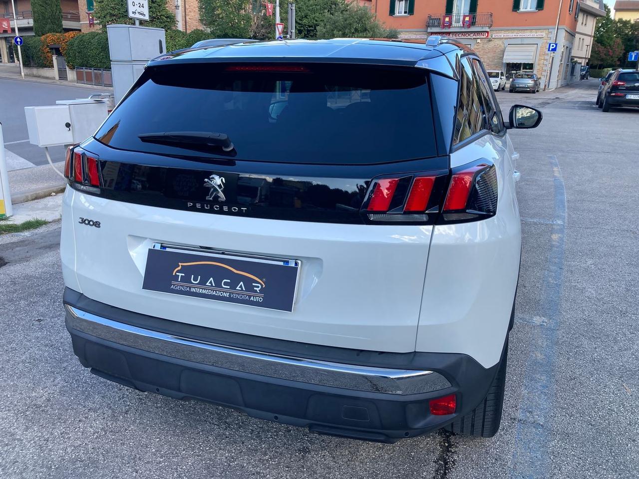 Peugeot 3008 1.5 Blue HDI 130 A #7043