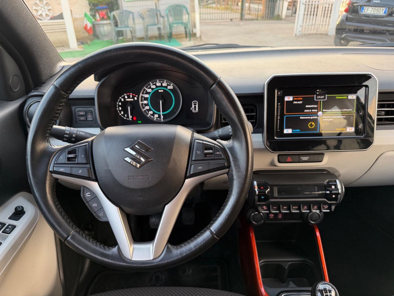 Suzuki Ignis 1.2 Hybrid Top