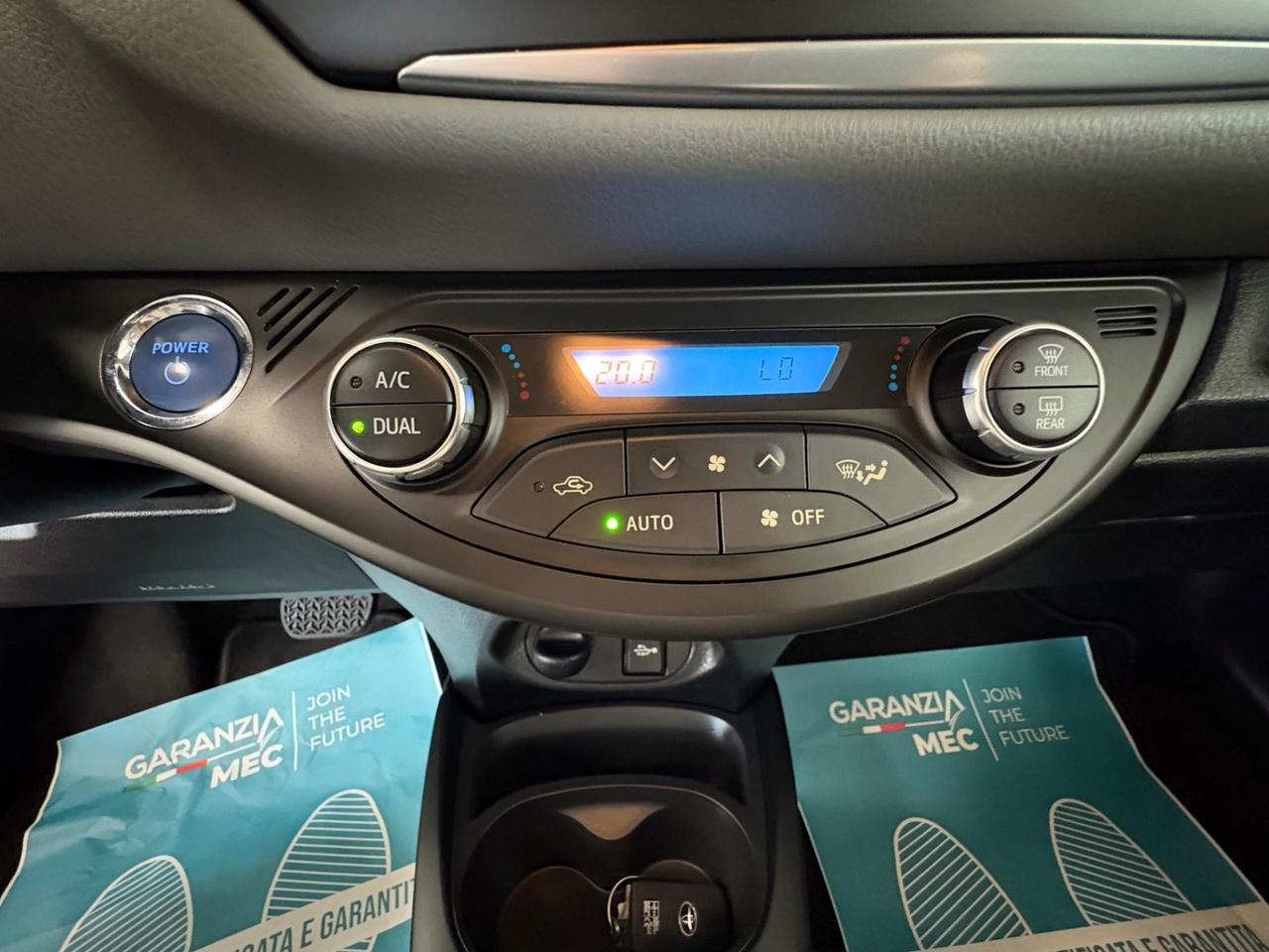 Toyota Yaris 1.5 B 75cv 2018km 65000 neopatentati